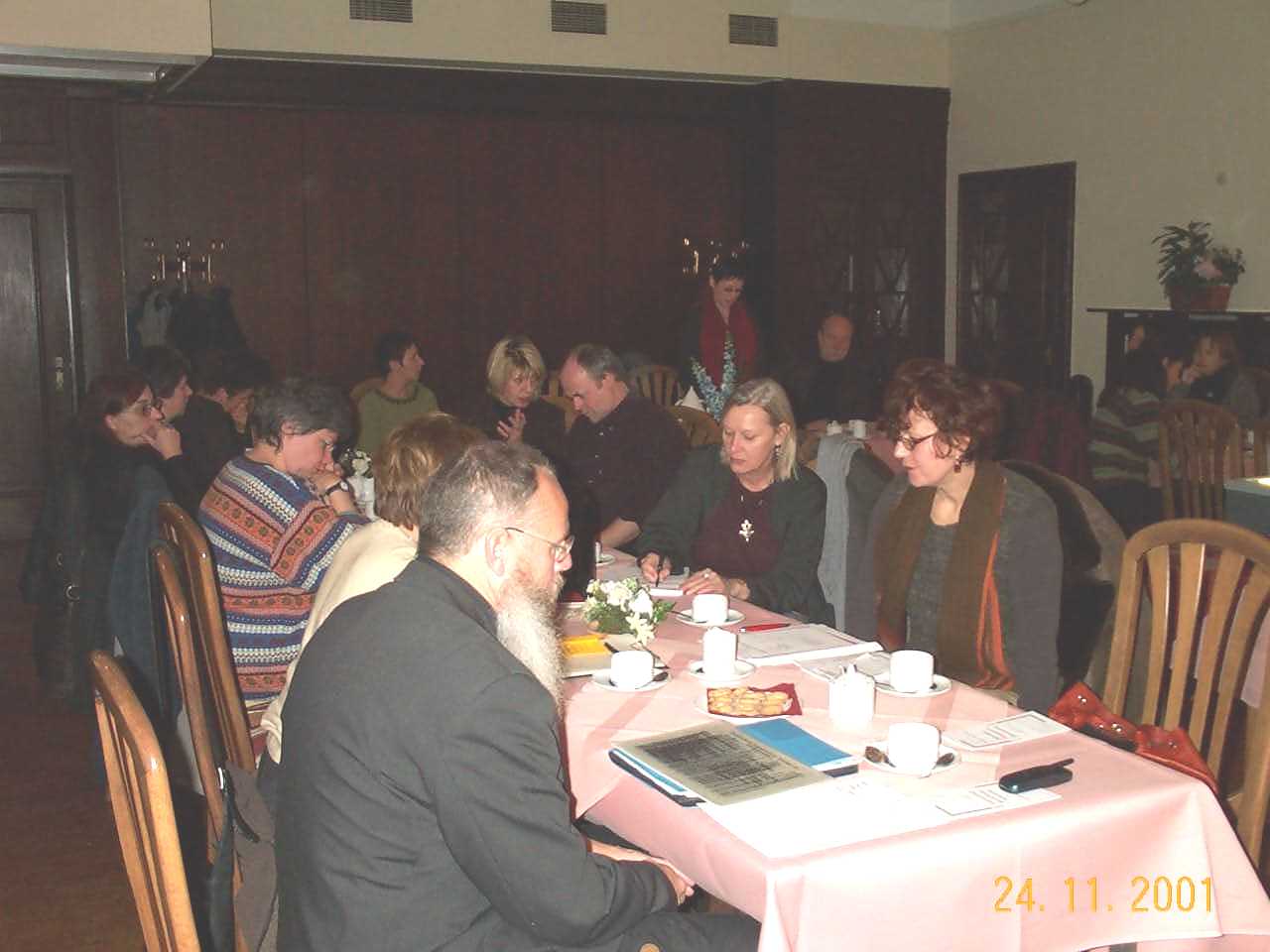 silv_01.JPG - 74612 Bytes